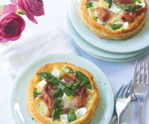 Asparagus and Camembert Tarts